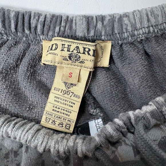 Y2K Ed Hardy Gray Animal-Print Athletic Shorts with Graphic - Picture 7 of 7